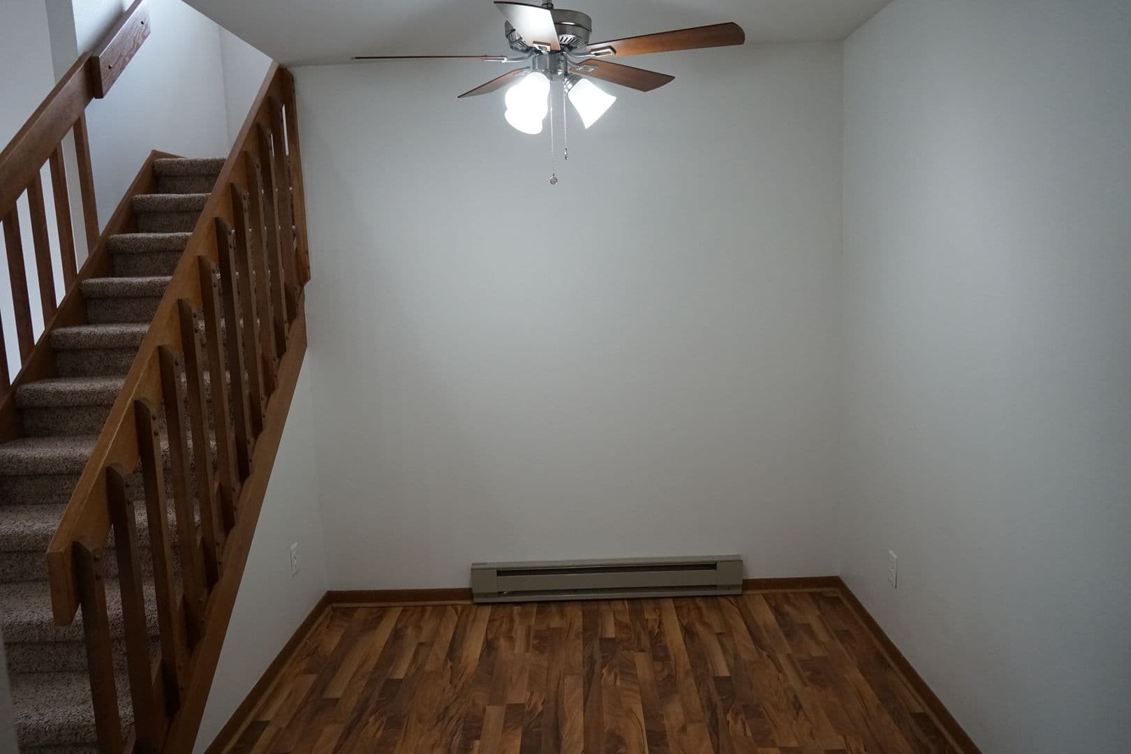 Madison Apartment: 5806 Raymond Road