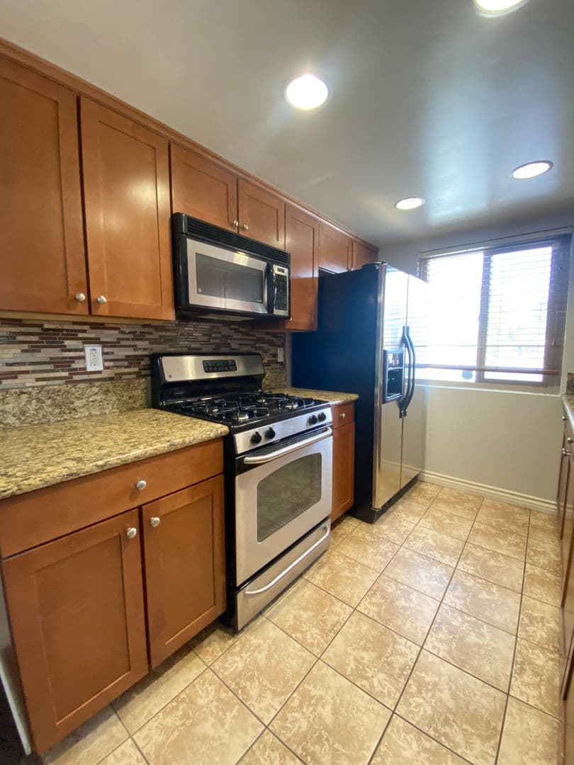Ontario House: 930 S. Palmetto Ave