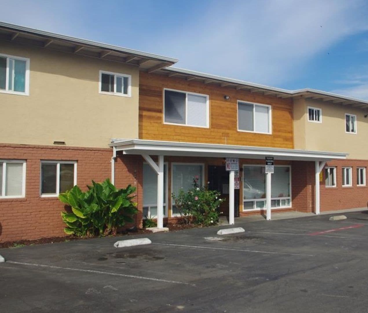 San Leandro Apartment: 1555 164th Ave