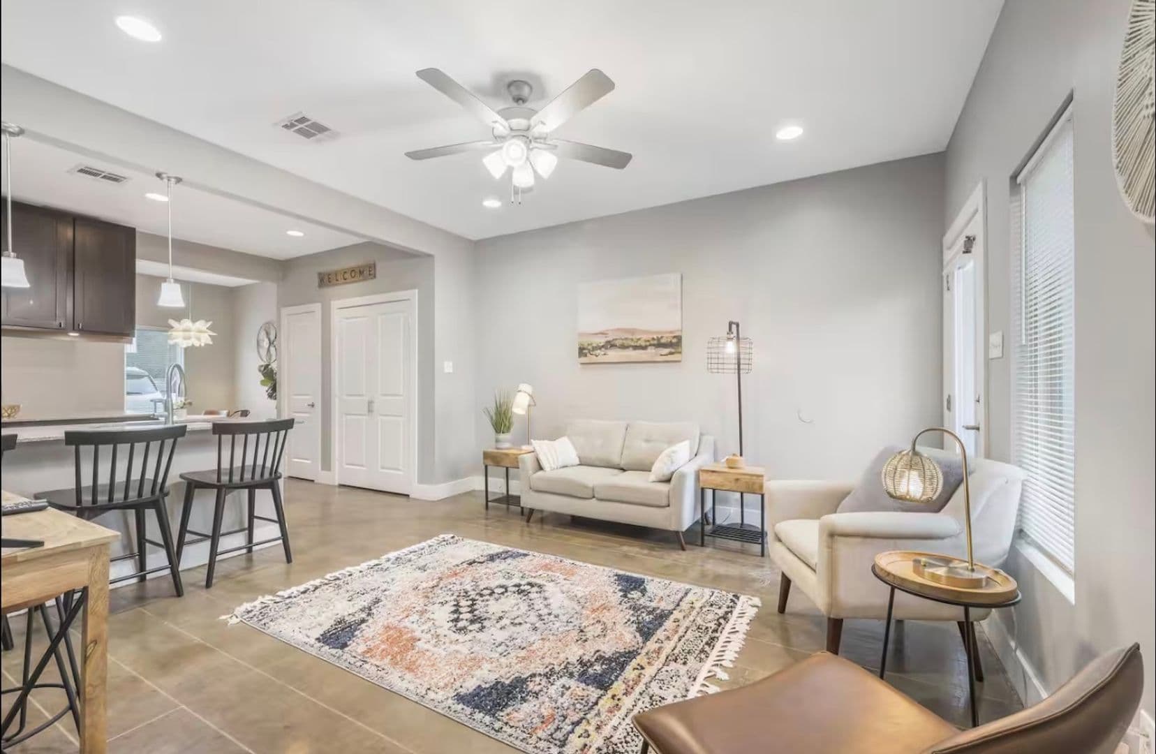 Lafayette Townhome: 113 Bayou St #107A