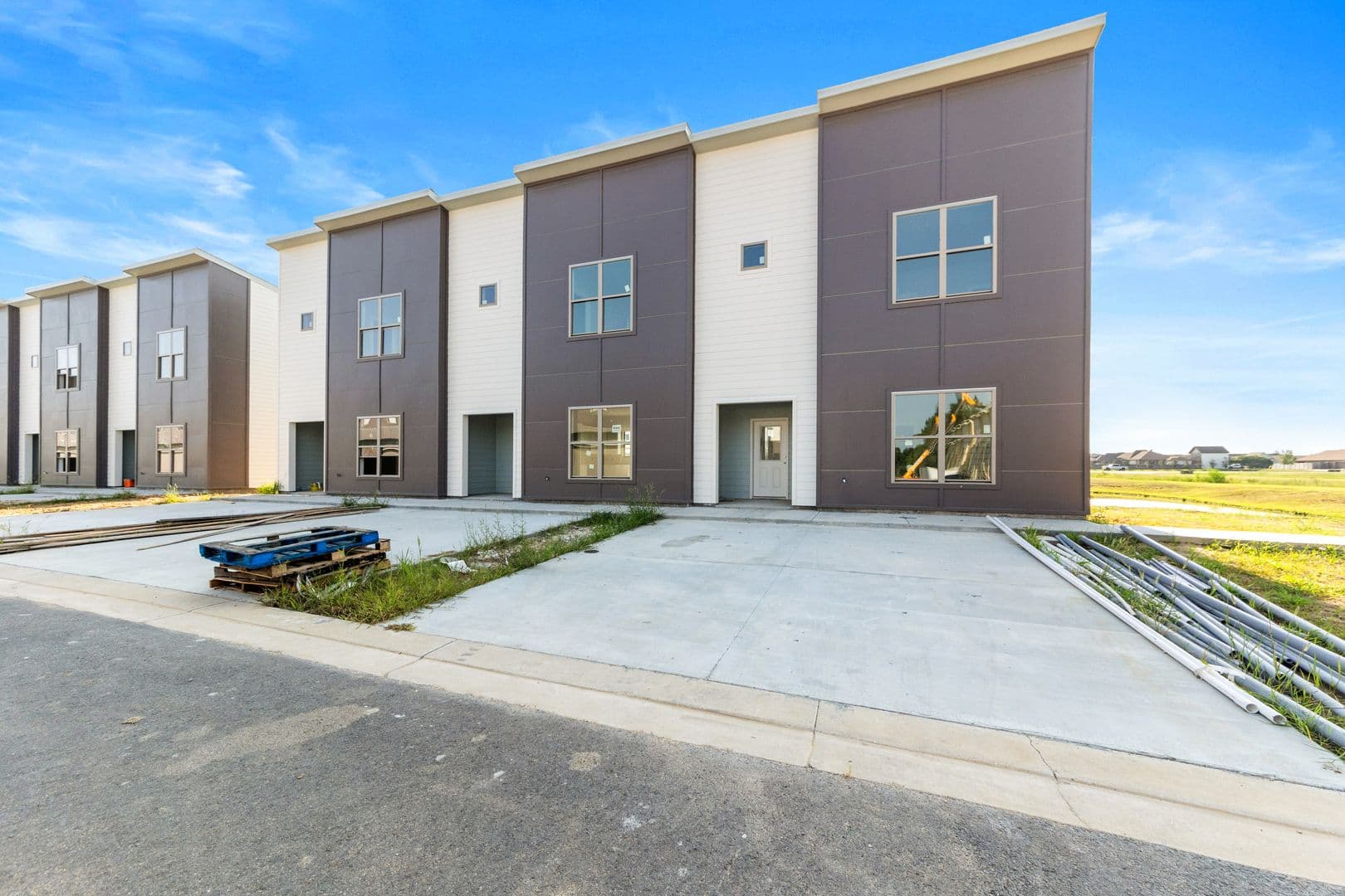 Youngsville Townhome: 109 Firethorn Drive