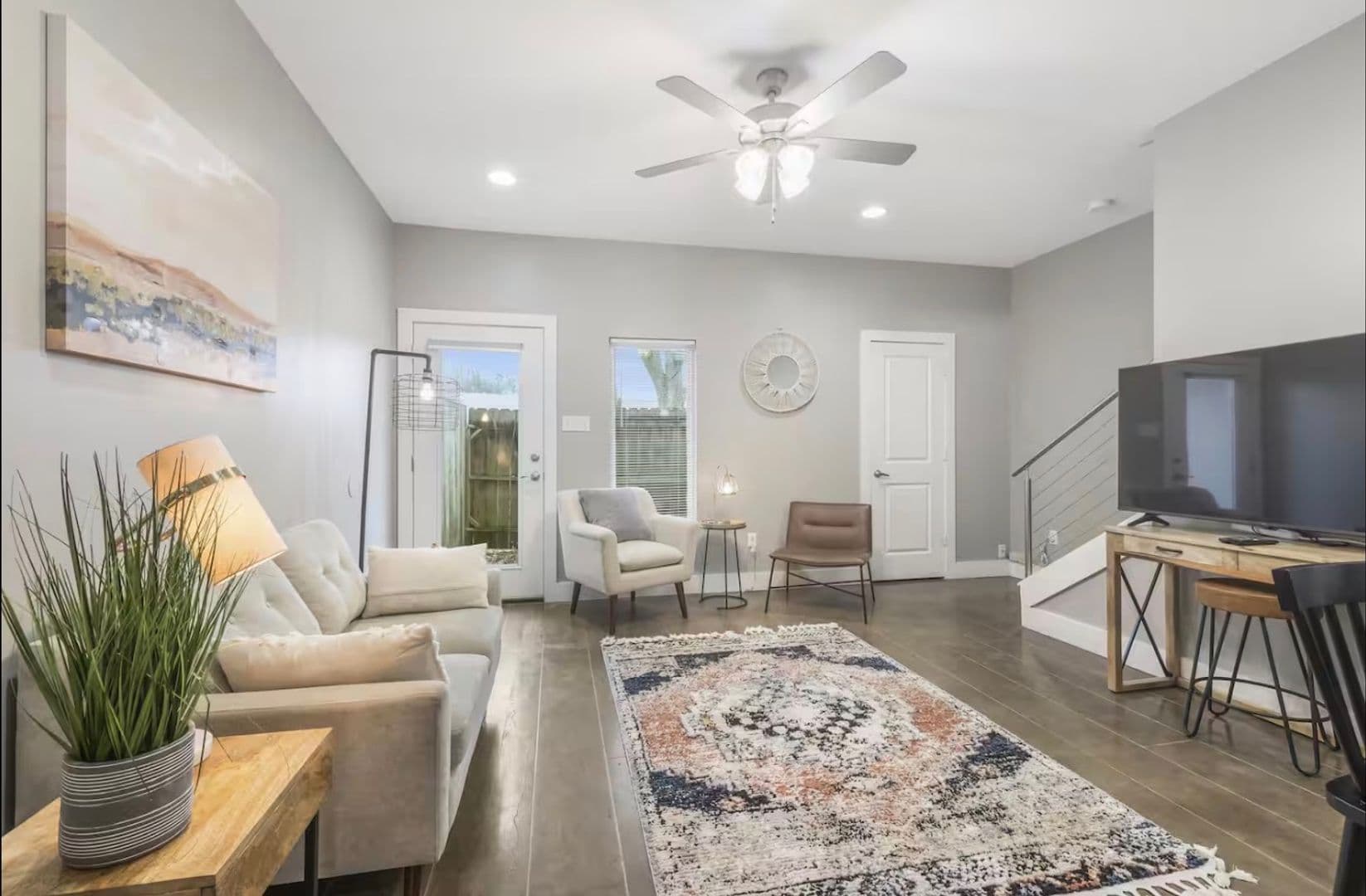 Lafayette Townhome: 113 Bayou St #107A