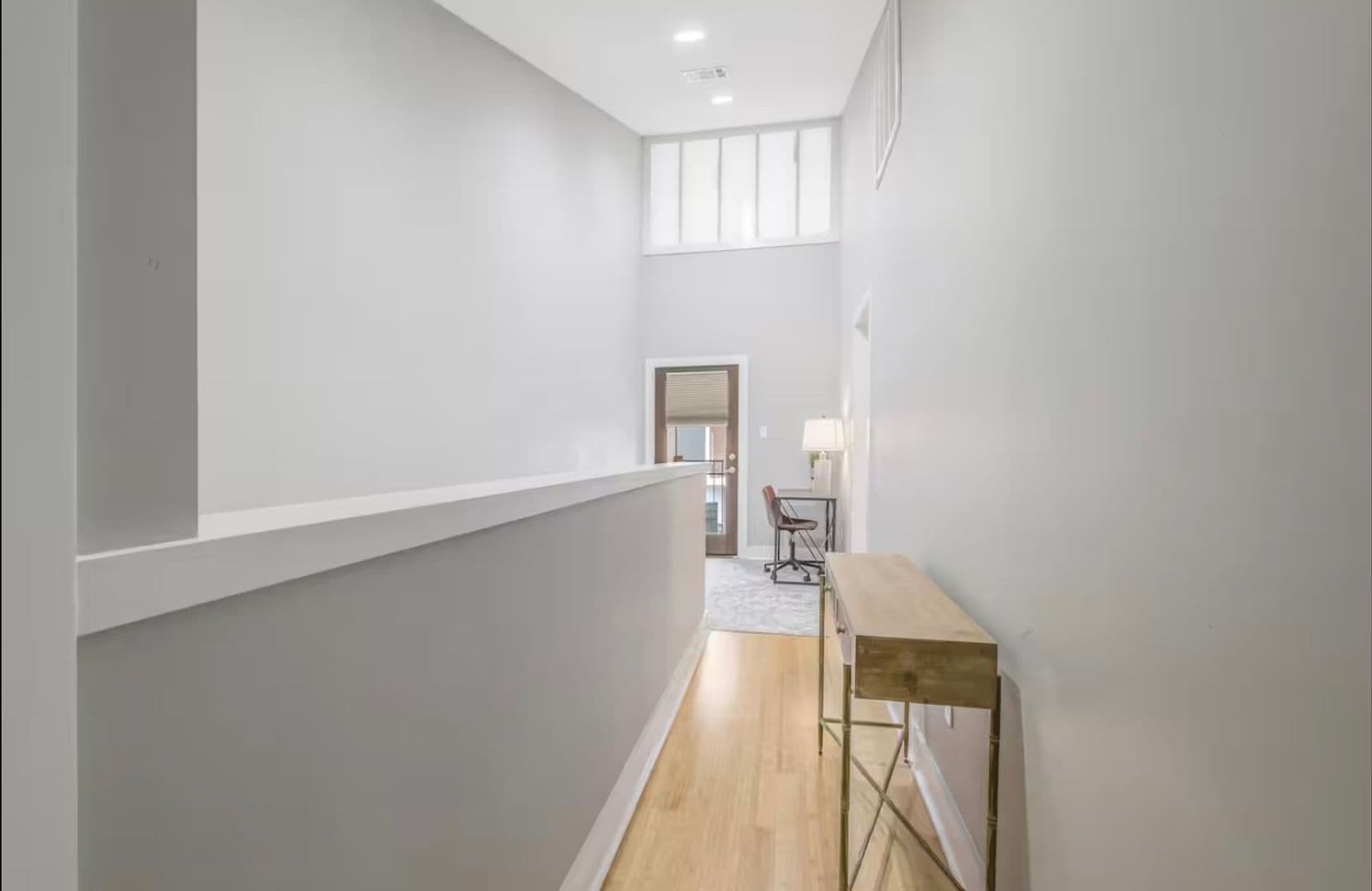 Lafayette Townhome: 113 Bayou St #107A