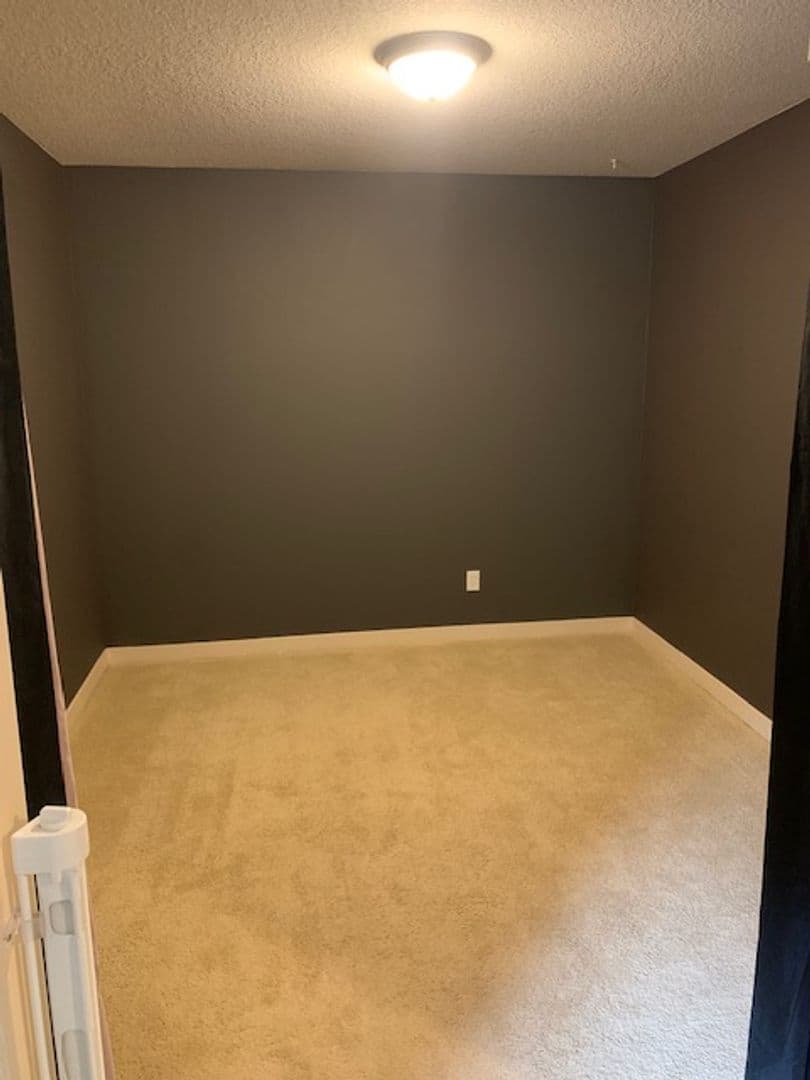 Portland House: 13907 SE Fircrest Street