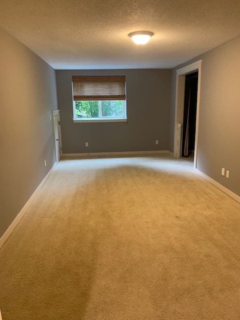 Portland House: 13907 SE Fircrest Street