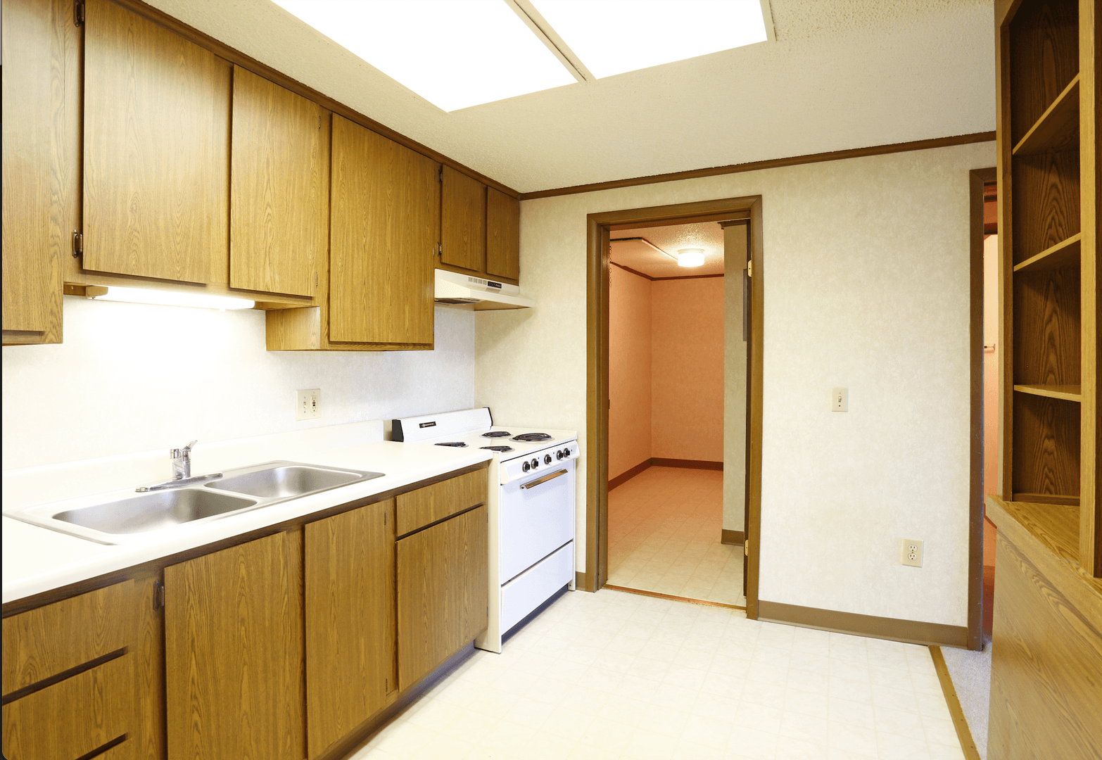 Coraopolis Apartment: Red Deer Lane