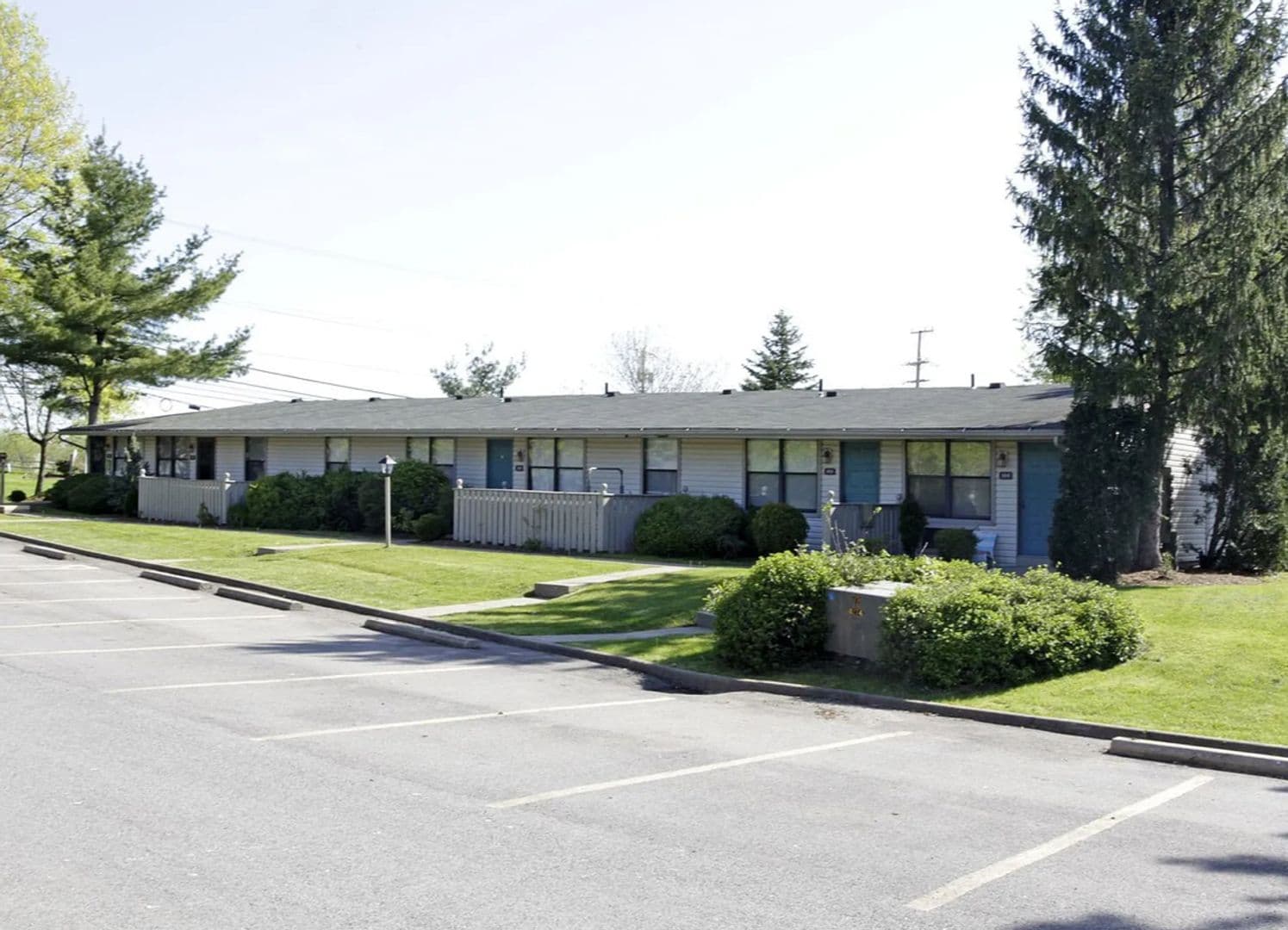 Coraopolis Apartment: Red Deer Lane