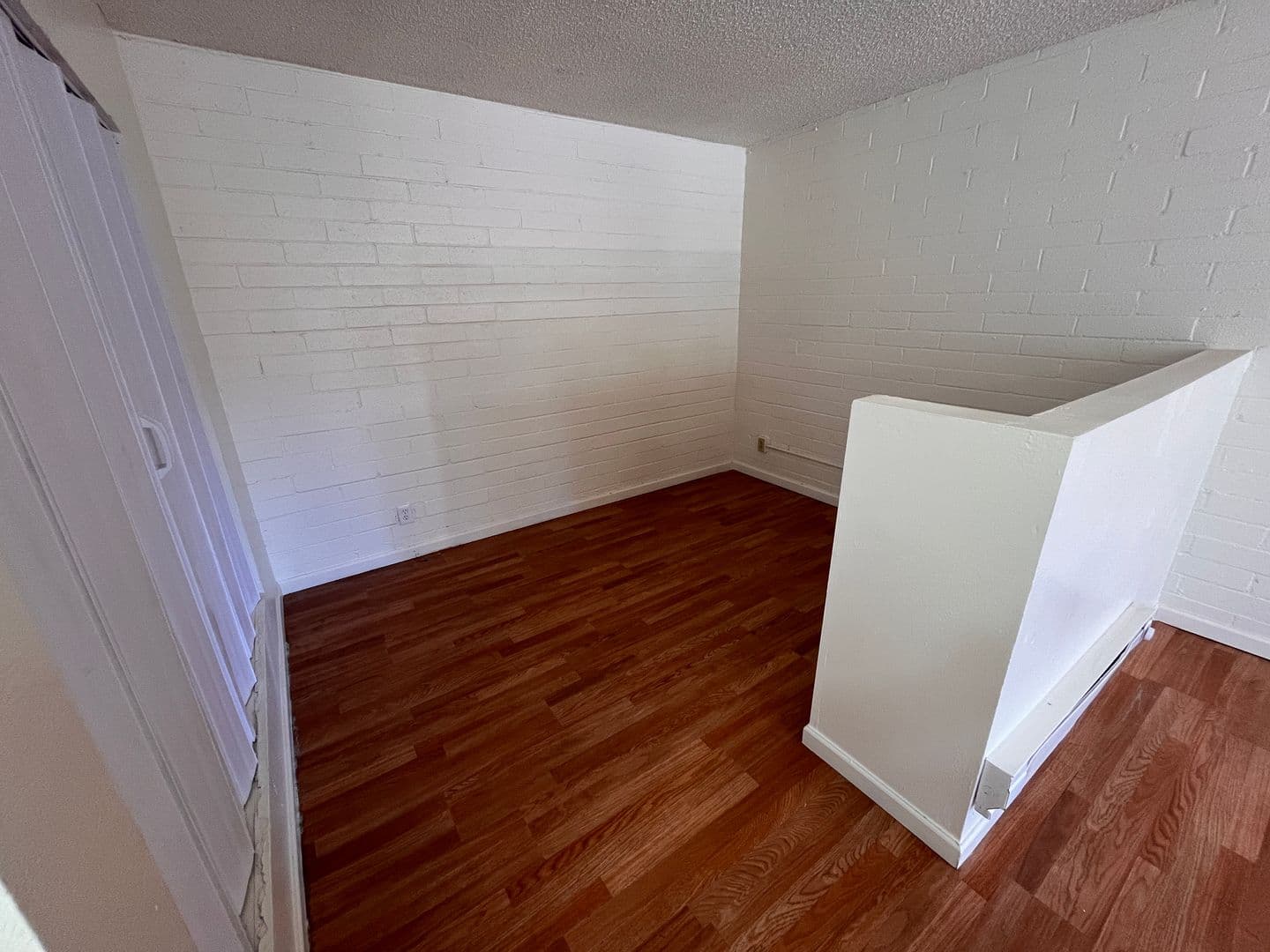 Tucson Apartment: 2000 N. Camino Serna