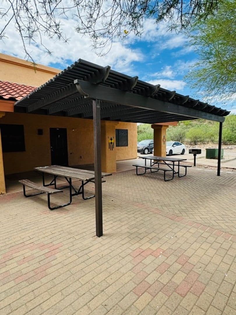 Mammoth Apartment: 14930 S. Highway 77