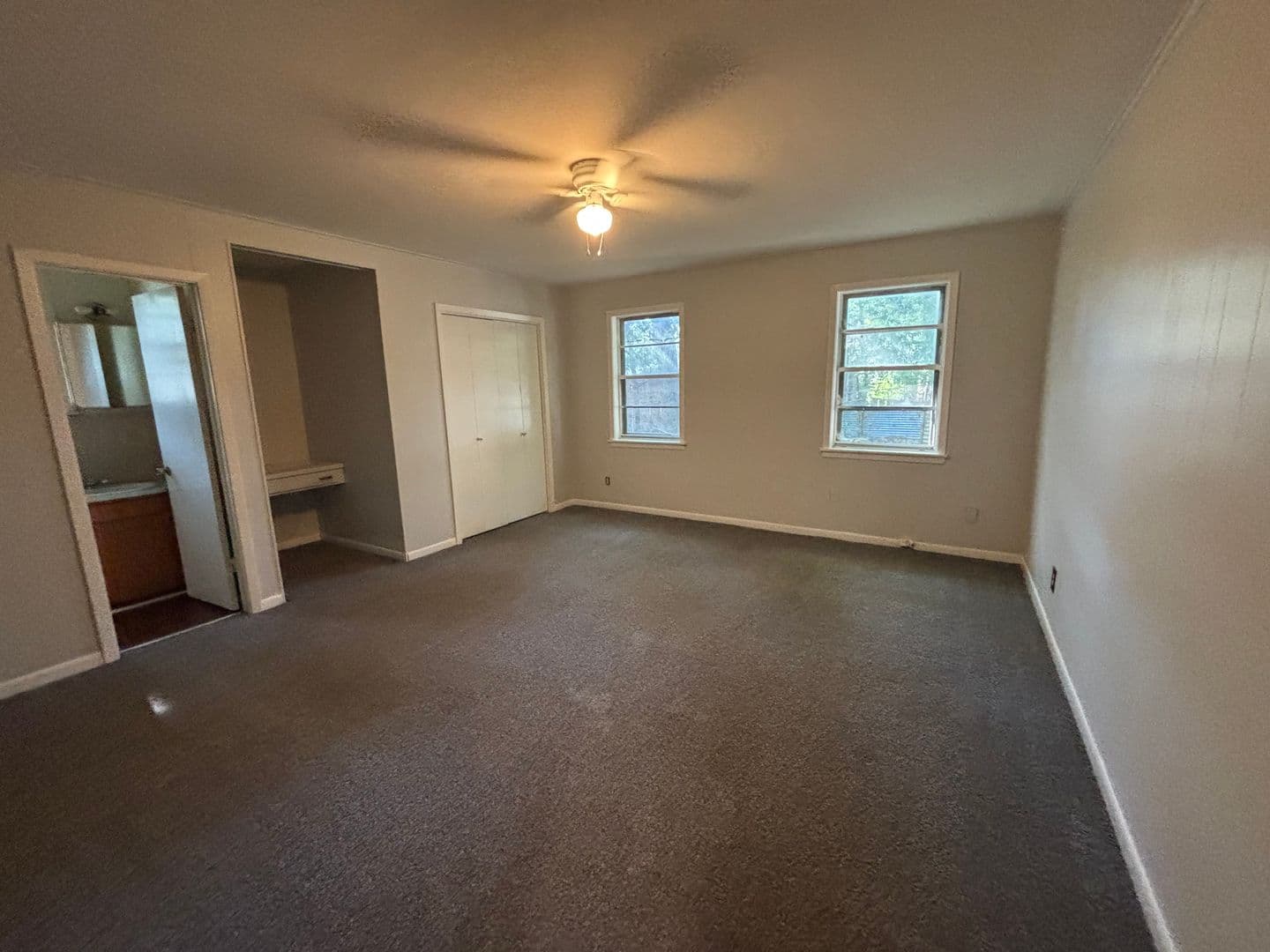Shreveport House: 2807 Morningside