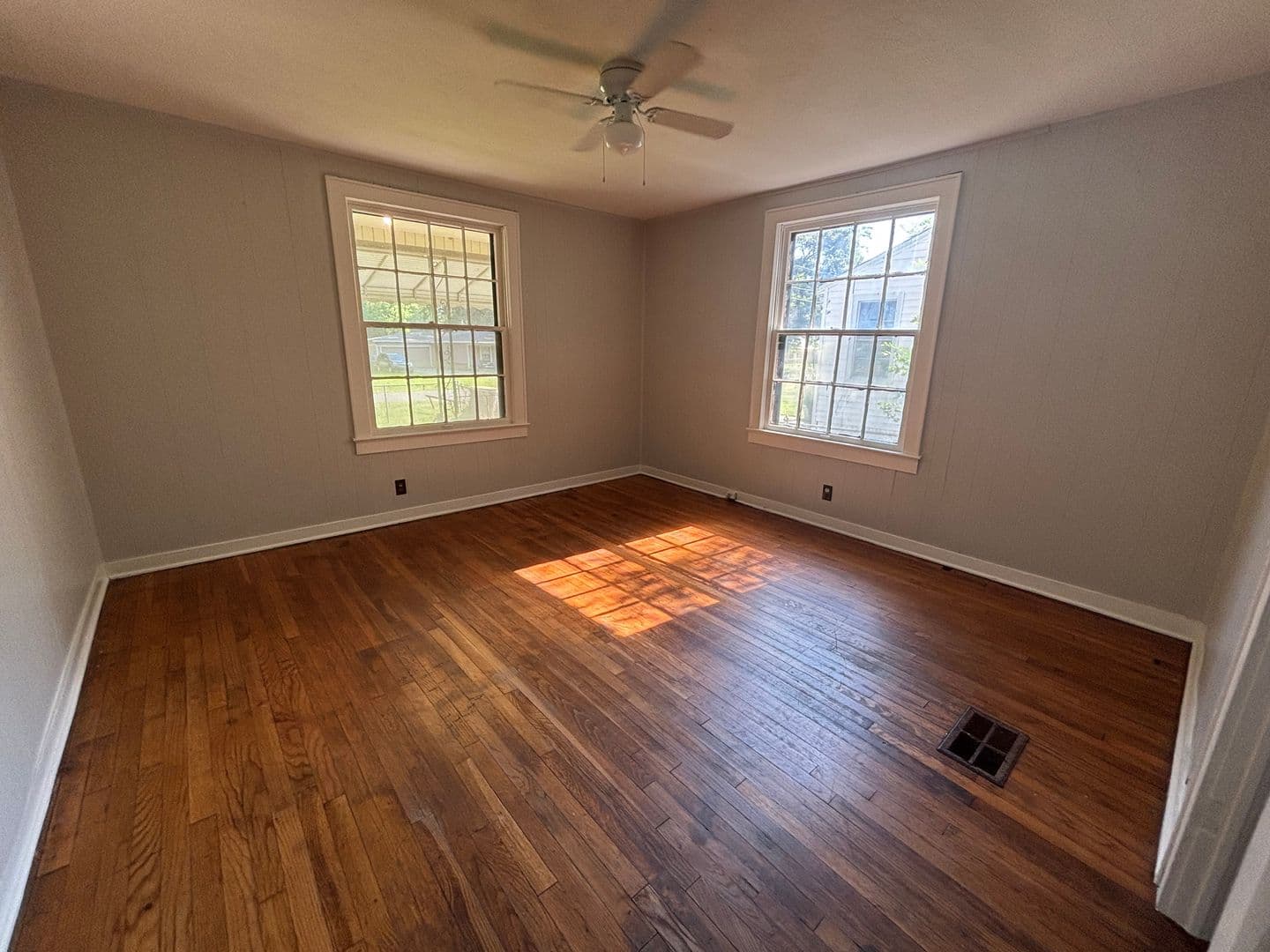 Shreveport House: 2807 Morningside