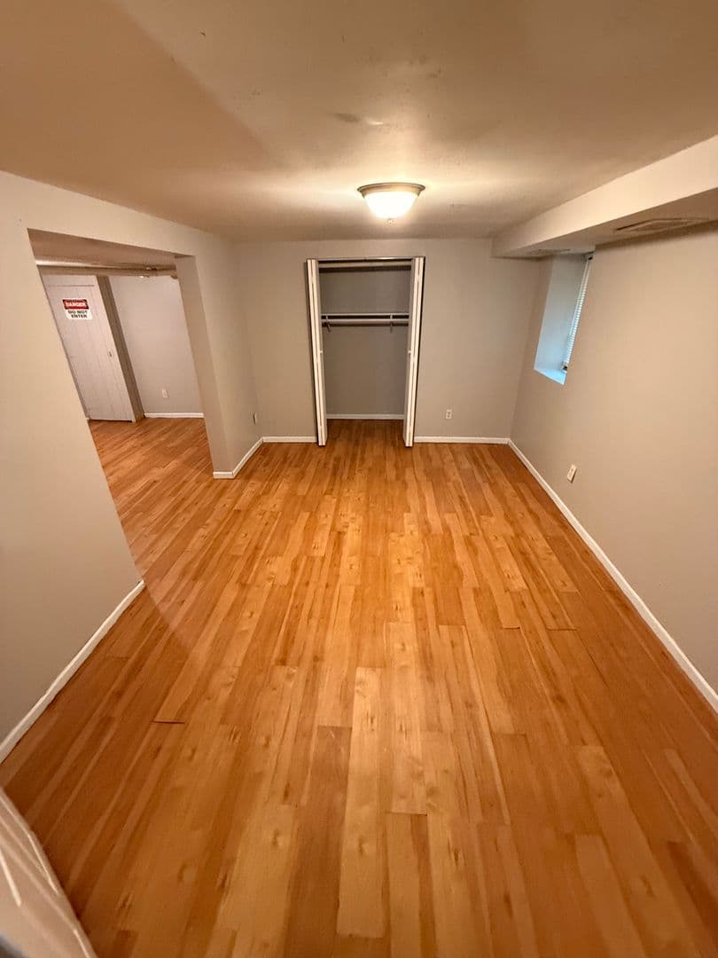 Minneapolis Apartment: 3718 Oakland Ave S
