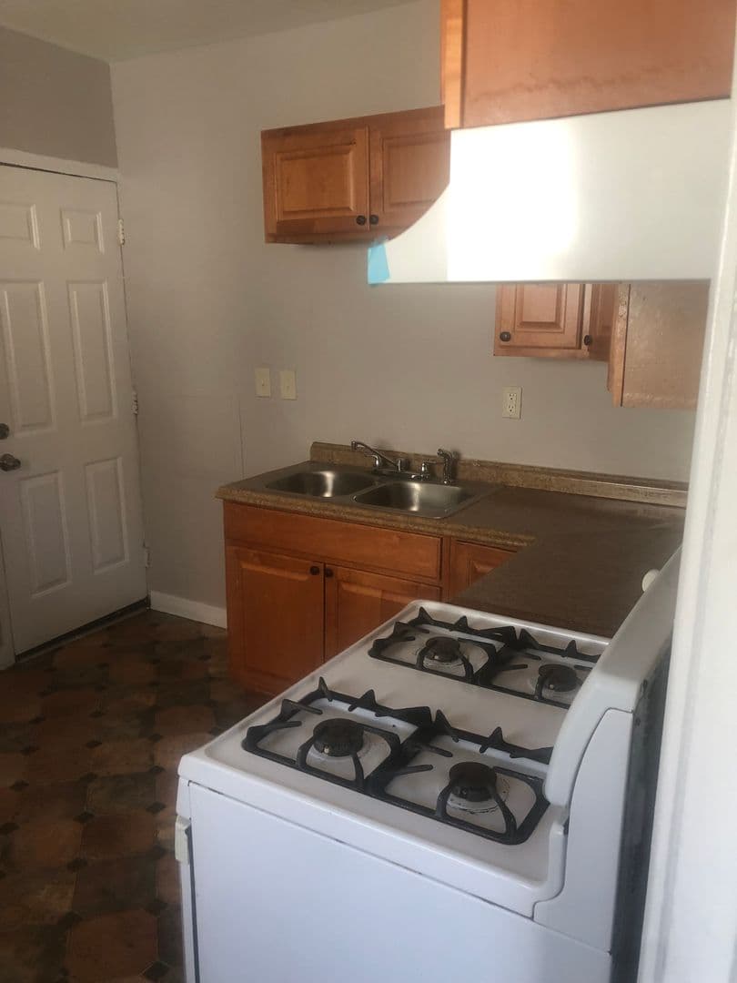 Minneapolis Apartment: 2941 Harriet Ave South