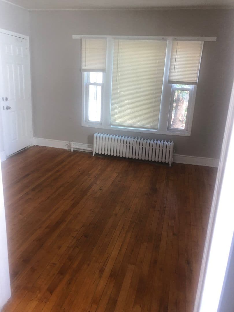 Minneapolis Apartment: 2941 Harriet Ave South