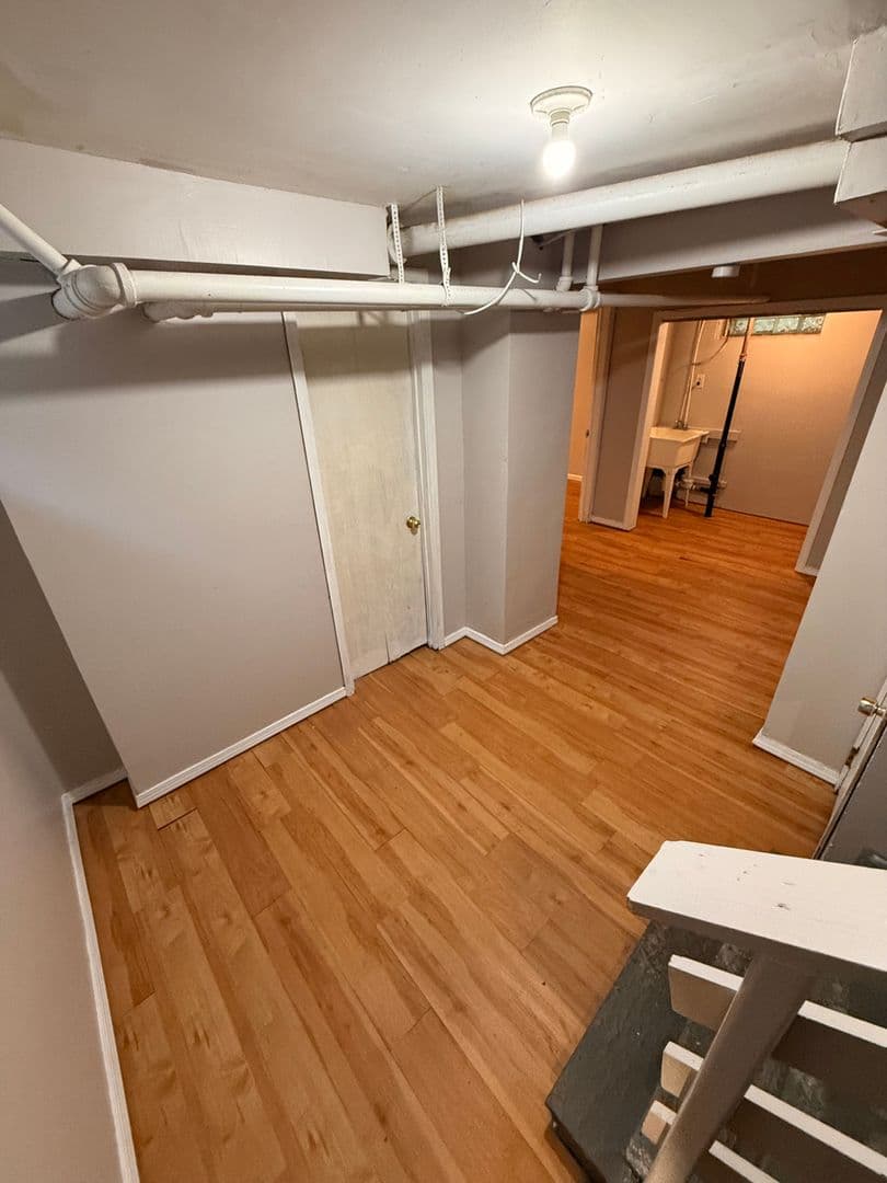 Minneapolis Apartment: 3718 Oakland Ave S