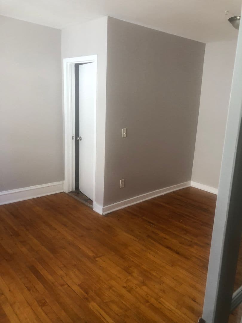 Minneapolis Apartment: 2941 Harriet Ave South
