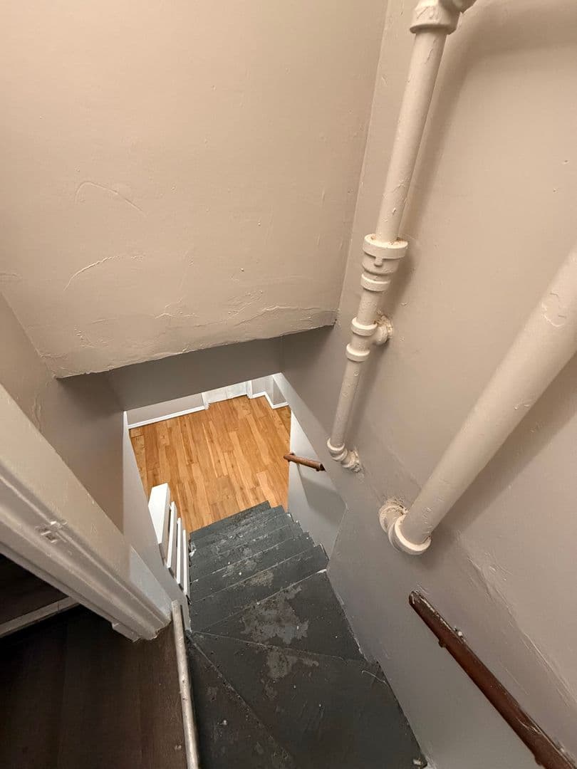 Minneapolis Apartment: 3718 Oakland Ave S