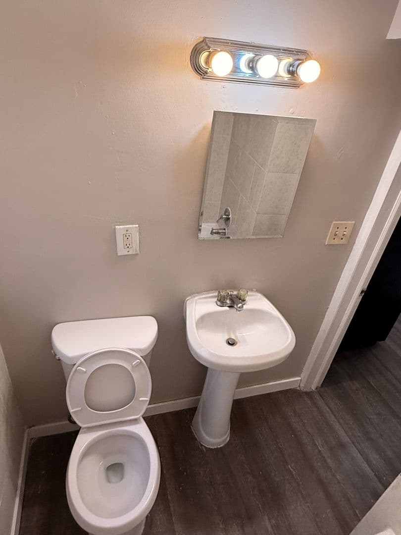 Minneapolis Apartment: 3718 Oakland Ave S