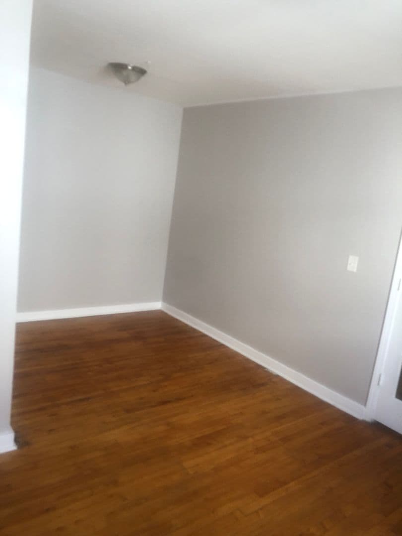 Minneapolis Apartment: 2941 Harriet Ave South