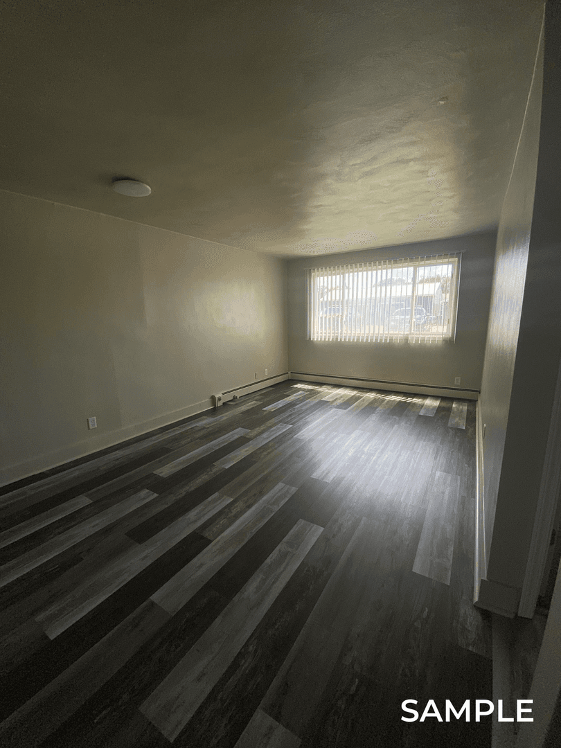 So Sioux City Apartment: 300-310 W 33rd St