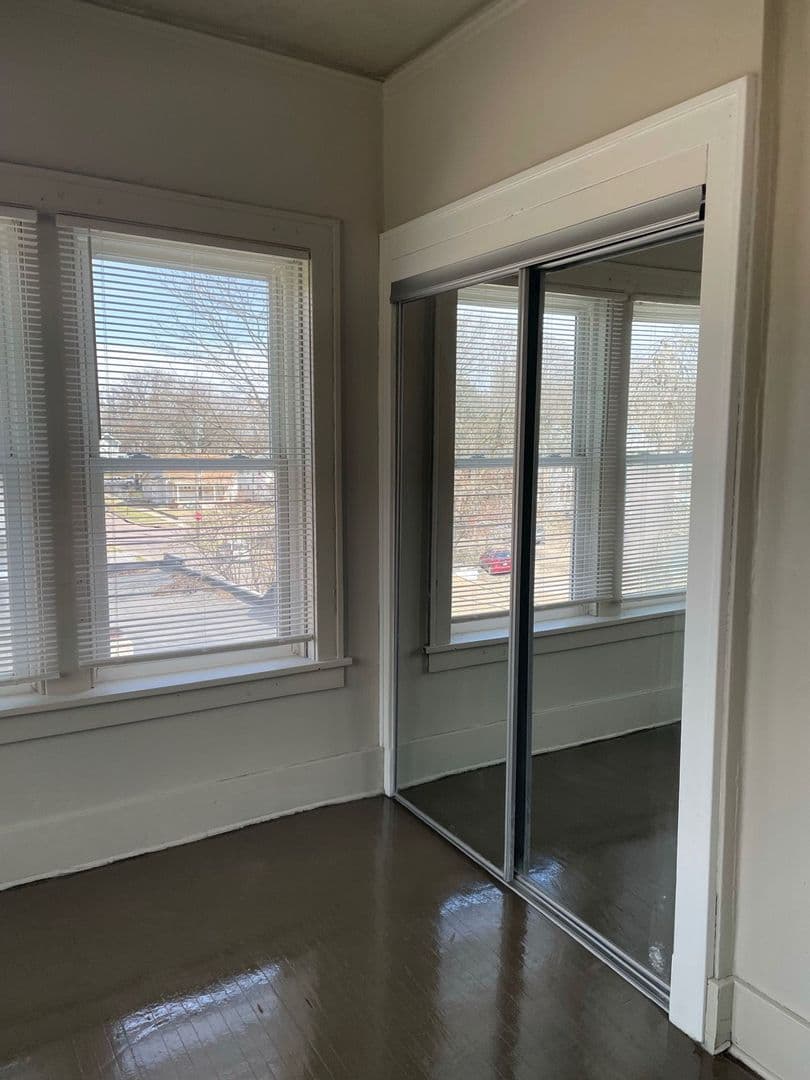Sioux City Apartment: 301 21st Street