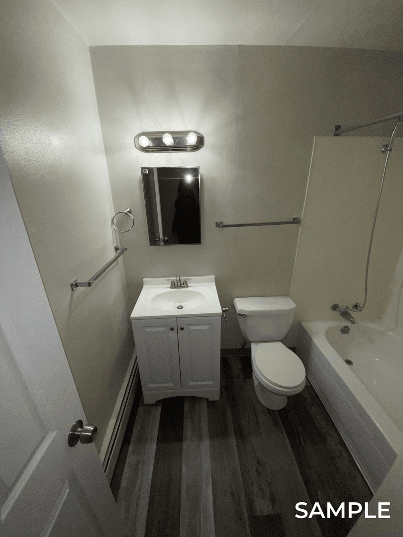 So Sioux City Apartment: 300-310 W 33rd St