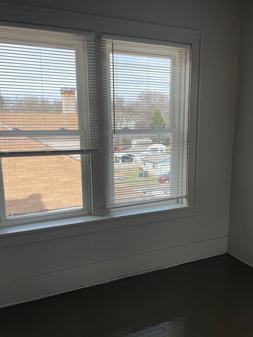Sioux City Apartment: 301 21st Street