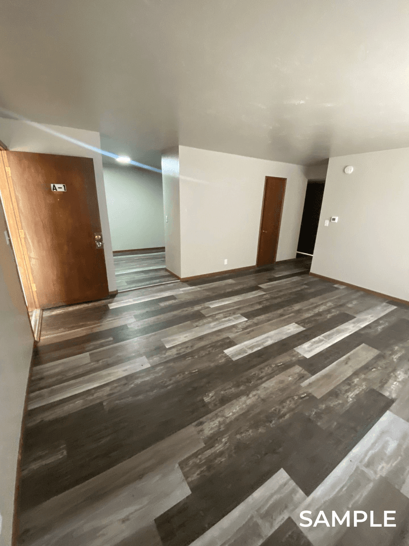 So Sioux City Apartment: 300-310 W 33rd St