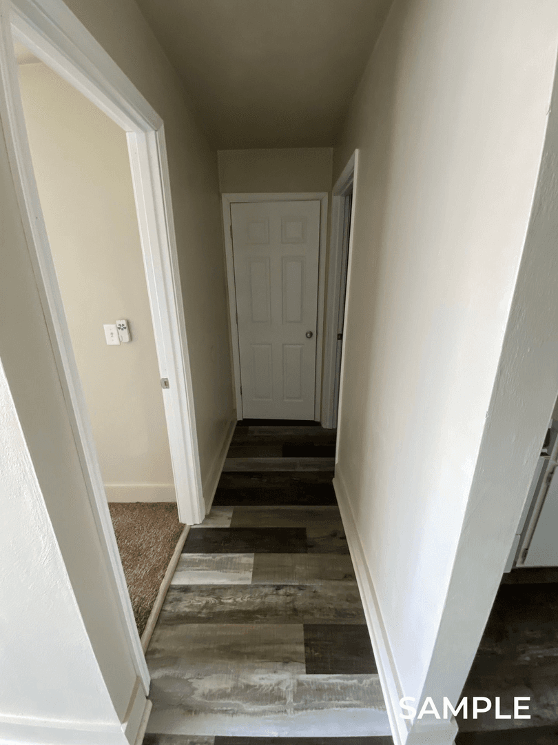 So Sioux City Apartment: 300-310 W 33rd St