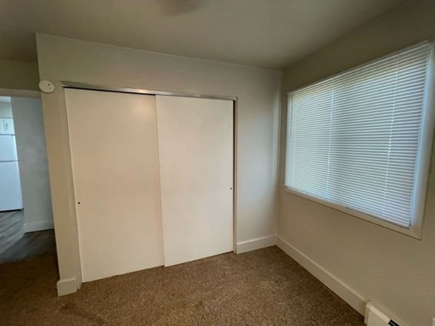 So Sioux City Apartment: 300-310 W 33rd St