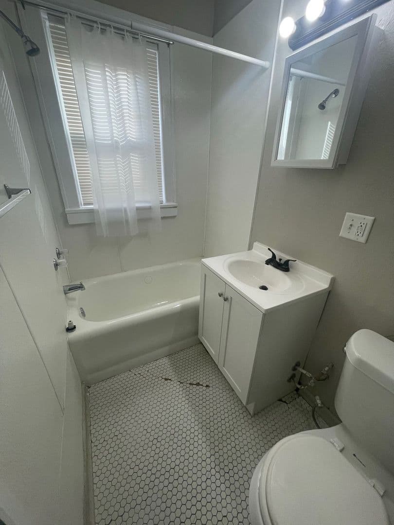 Sioux City Apartment: 301 21st Street