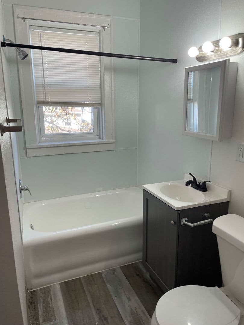 Sioux City Apartment: 301 21st Street