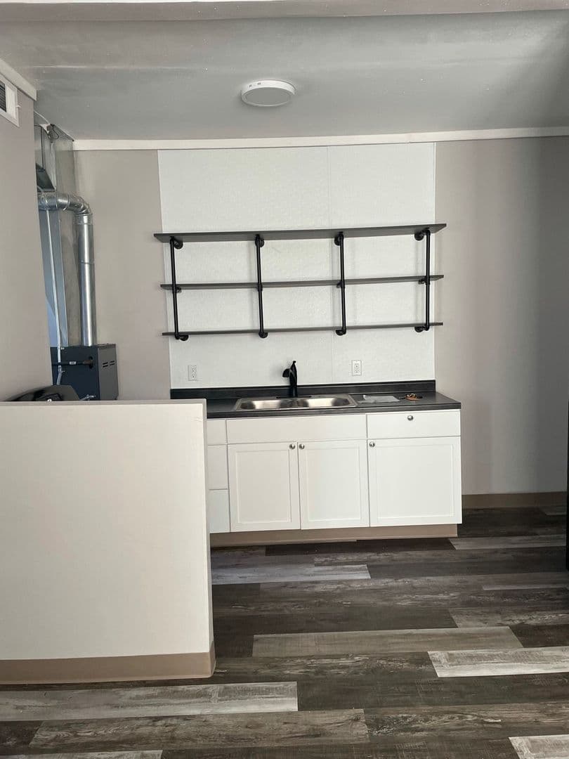 Sioux City Apartment: 301 21st Street
