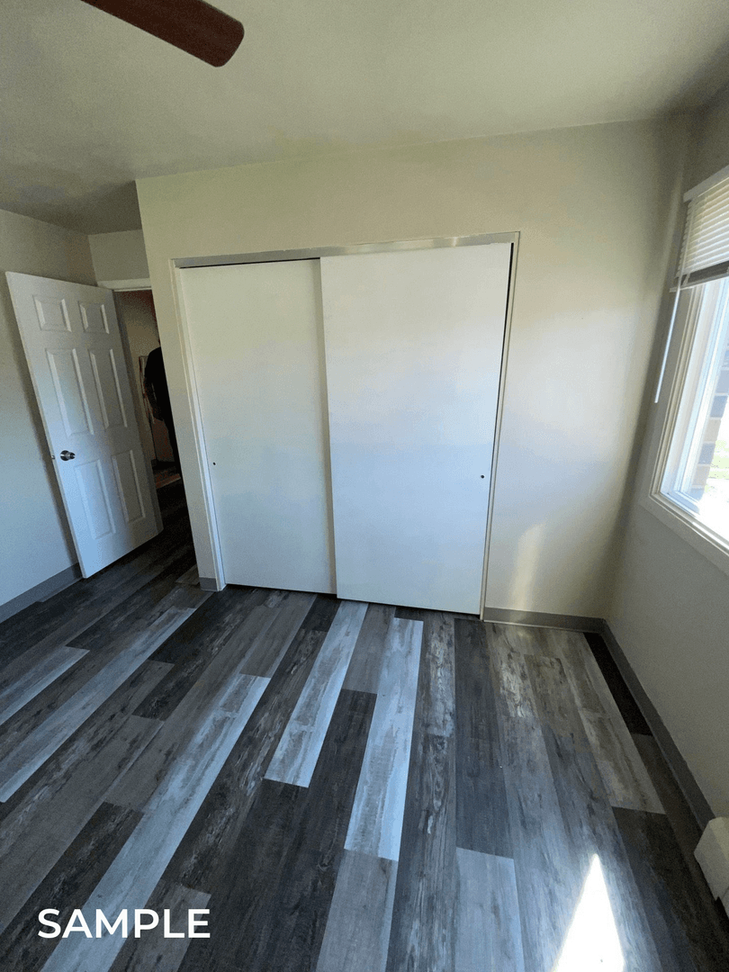 So Sioux City Apartment: 300-310 W 33rd St