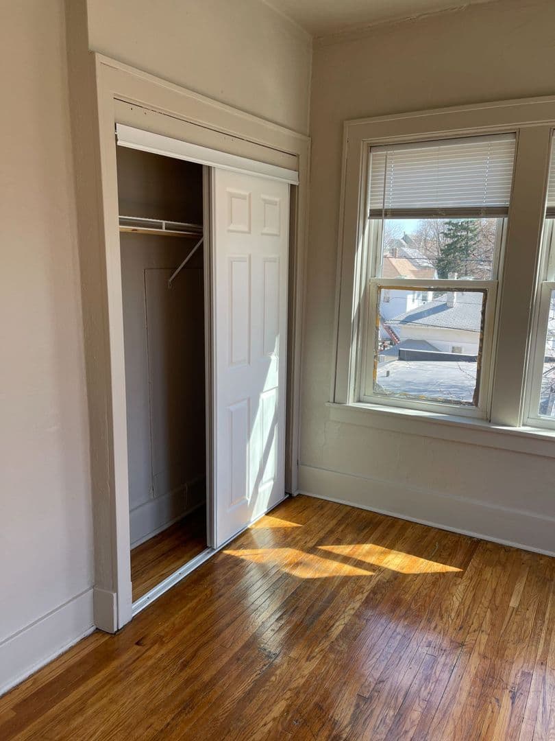 Sioux City Apartment: 301 21st Street