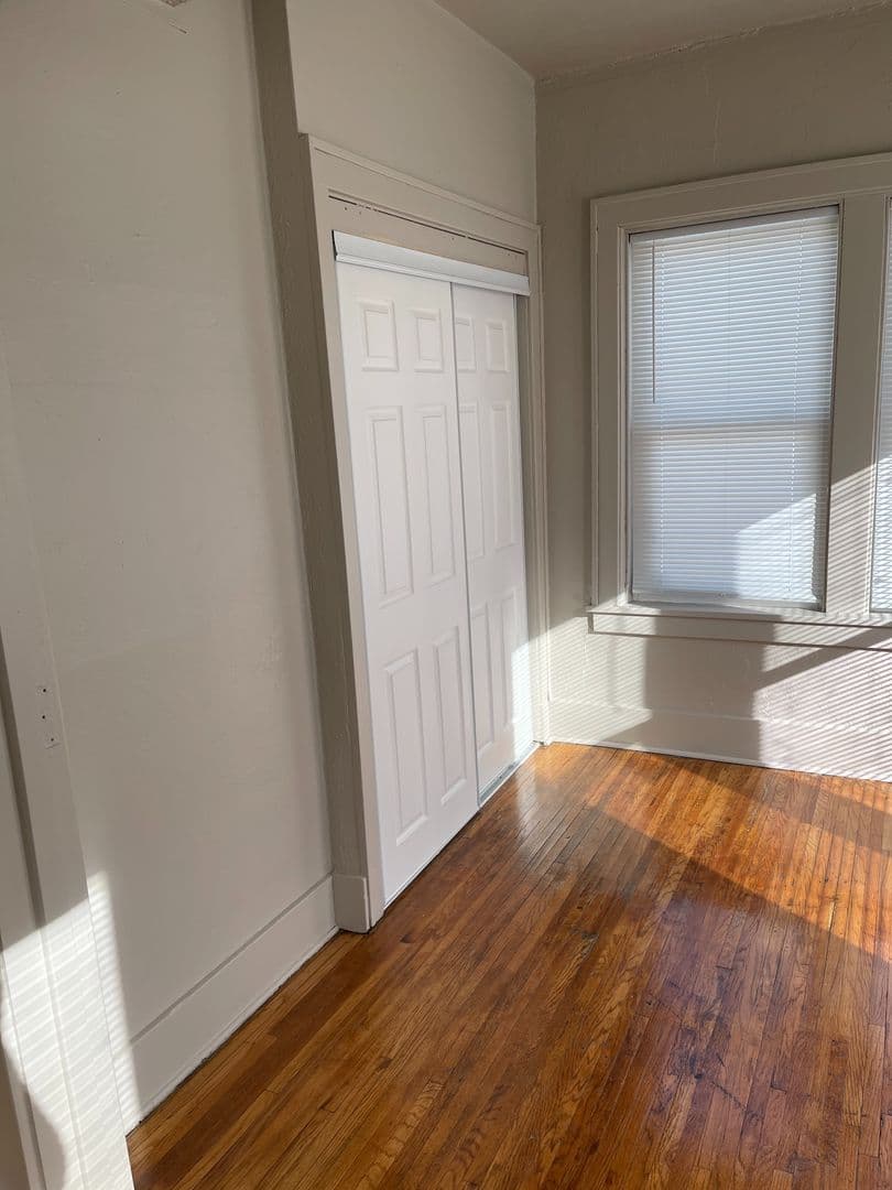 Sioux City Apartment: 301 21st Street