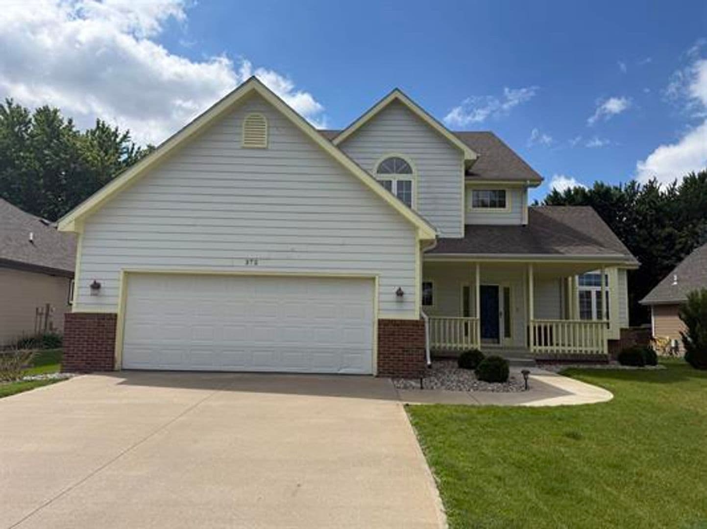 Dakota Dunes House: 372 Bluestem