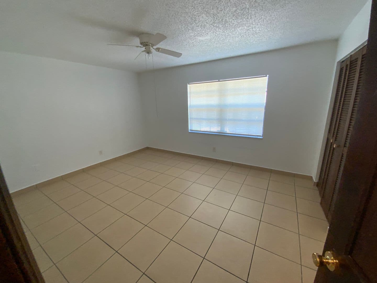 Deltona Condo: 141 Landmark St