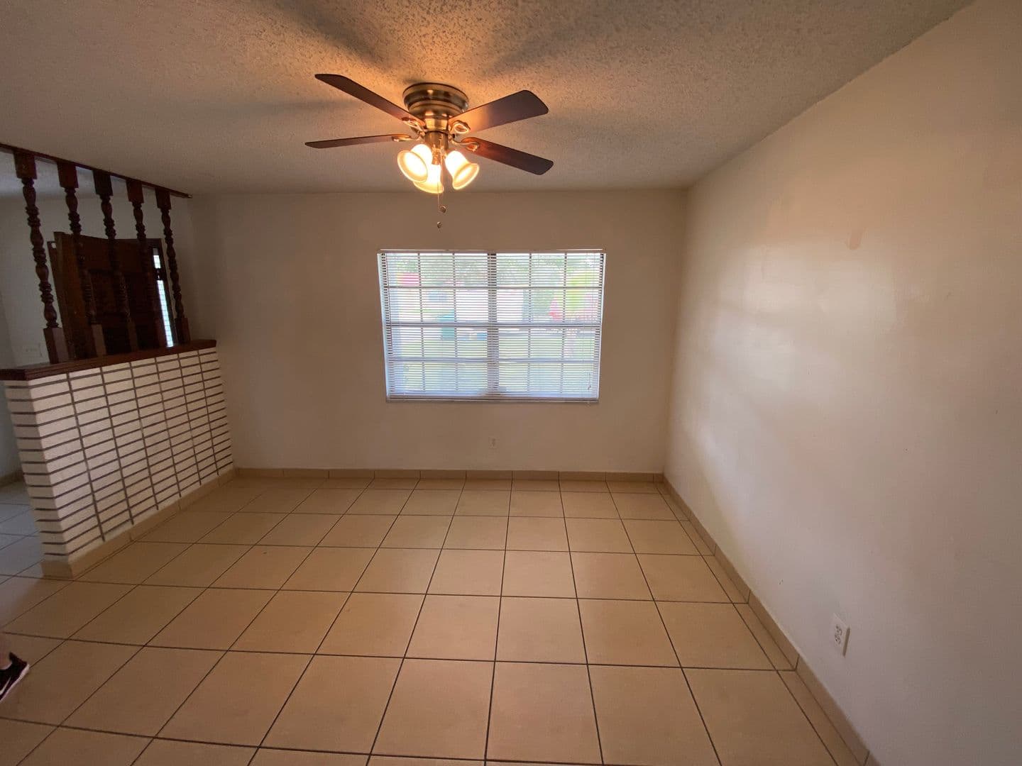 Deltona Condo: 141 Landmark St
