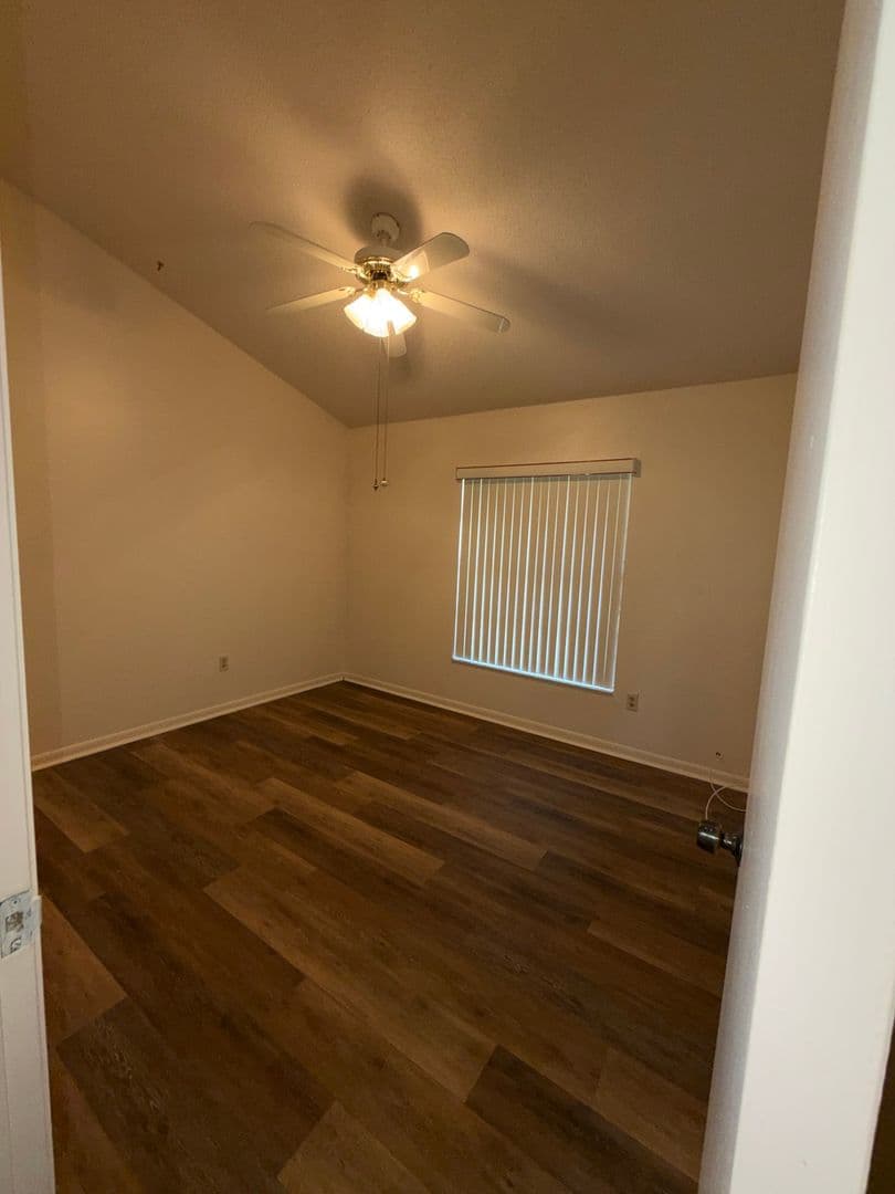 DeBary Condo: 250 Terrace Hill Blvd