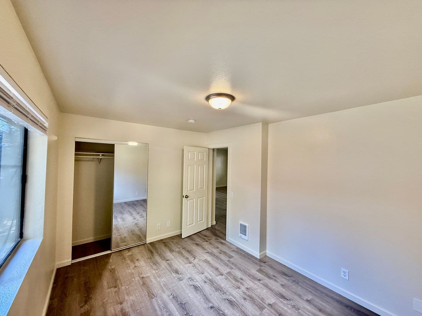 Mammoth Lakes Apartment: 201 Lupin St.