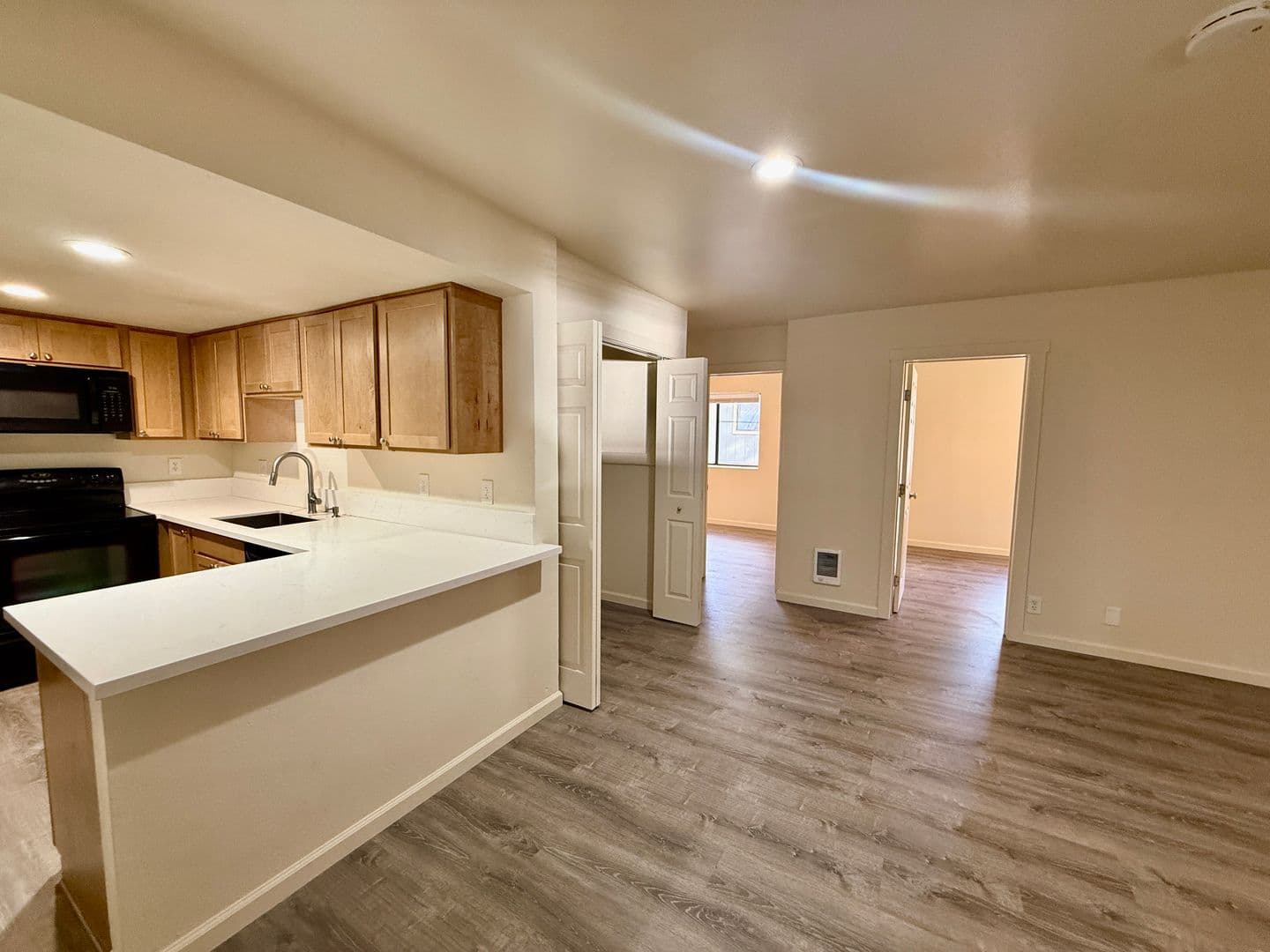Mammoth Lakes Apartment: 201 Lupin St.
