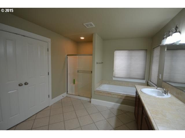 Portland House: 5717 NW Lark Meadow Terrace