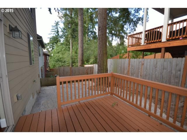 Portland House: 5717 NW Lark Meadow Terrace