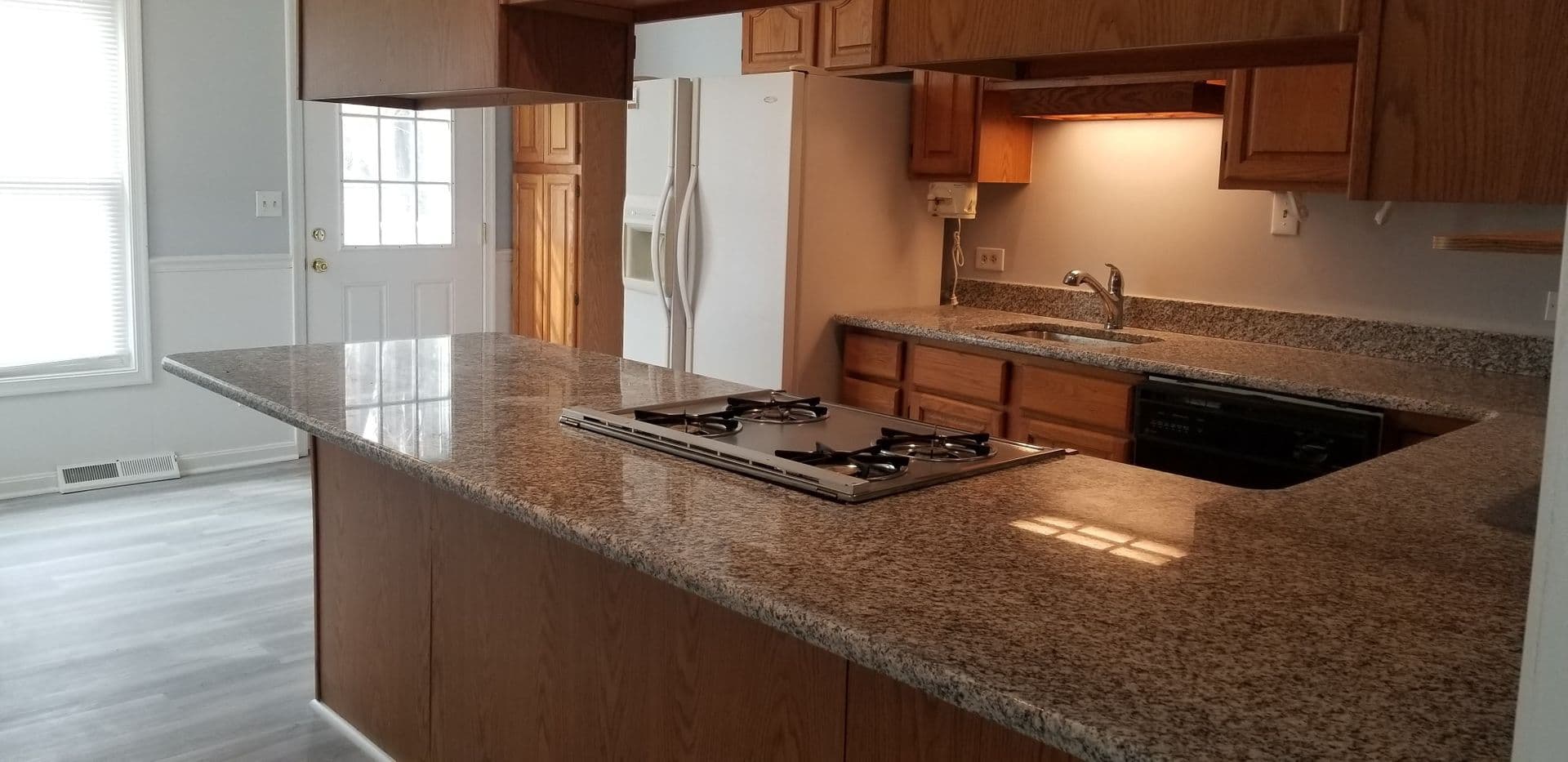 Smyrna House: 131 N Main Street