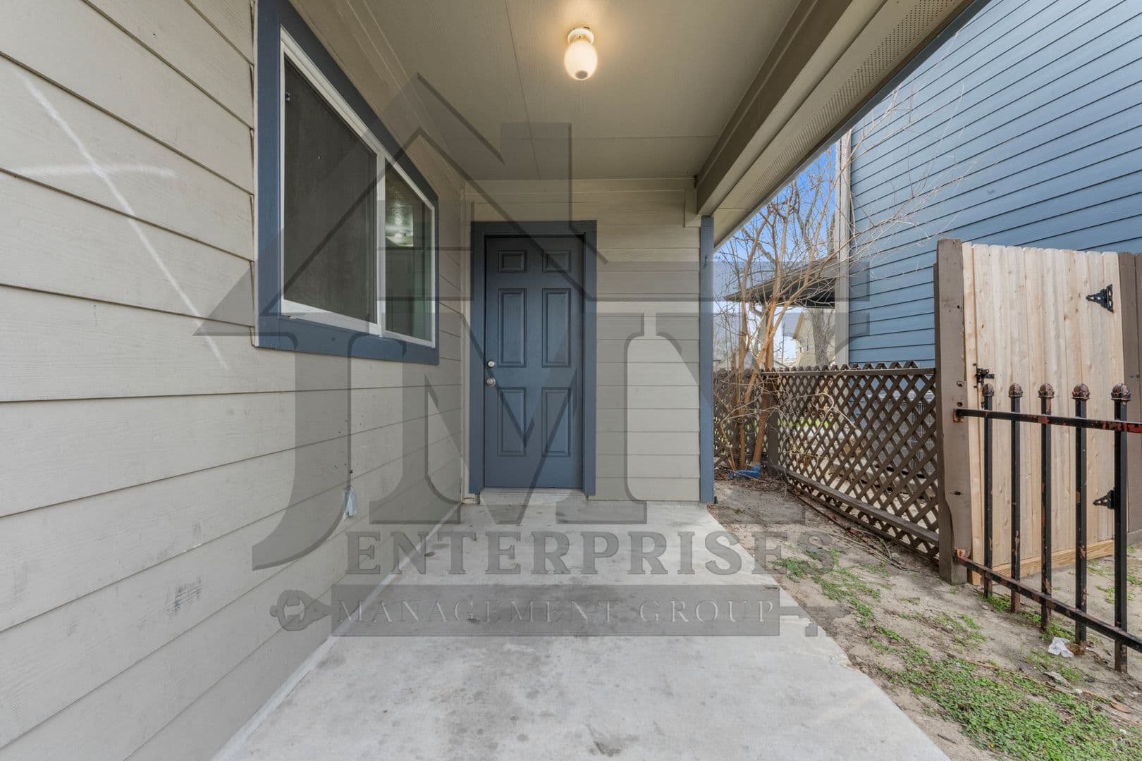 Houston Apartment: 2526 Aldon St