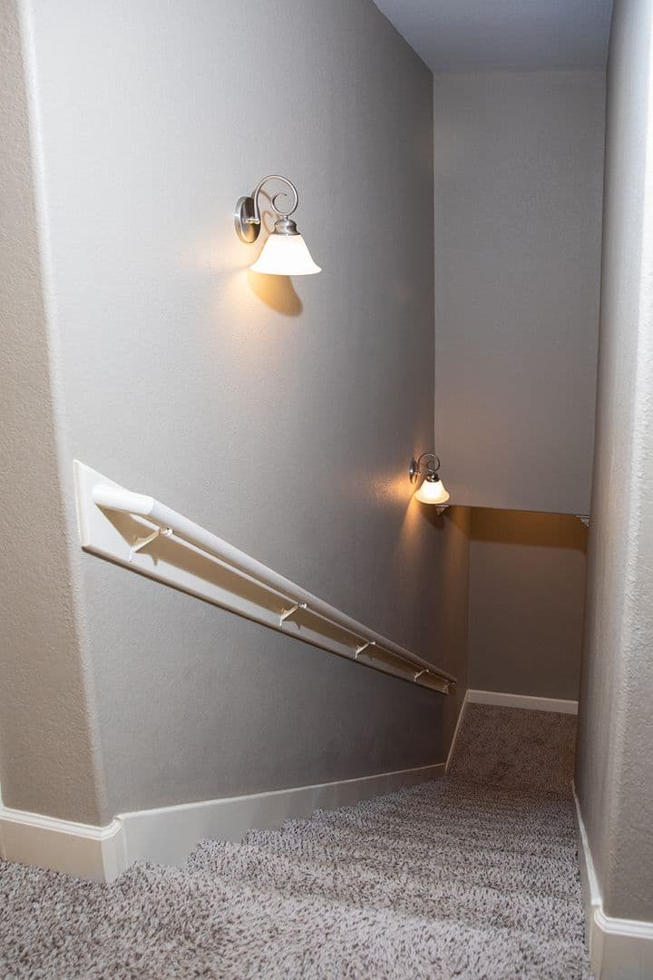 Houston Apartment: BLK 1 - Craven Oaks St.