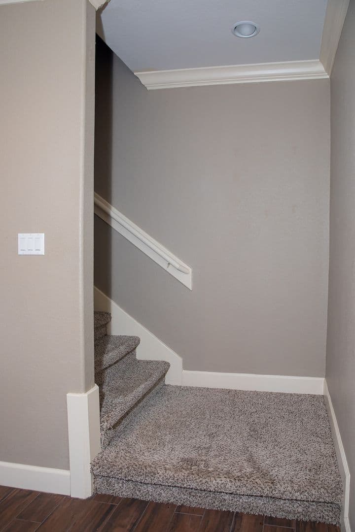 Houston Apartment: BLK 1 - Craven Oaks St.