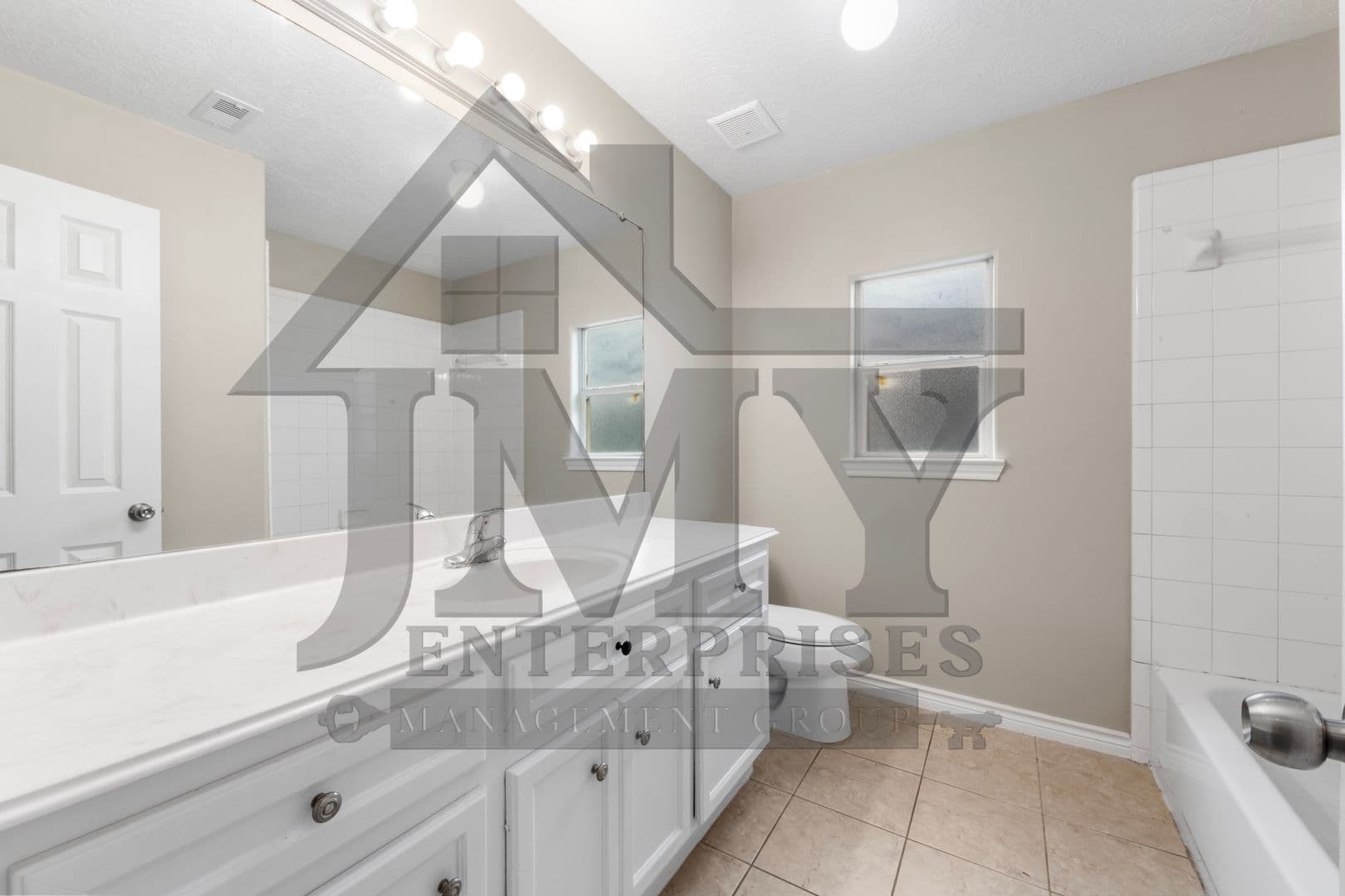 Houston Apartment: 2526 Aldon St