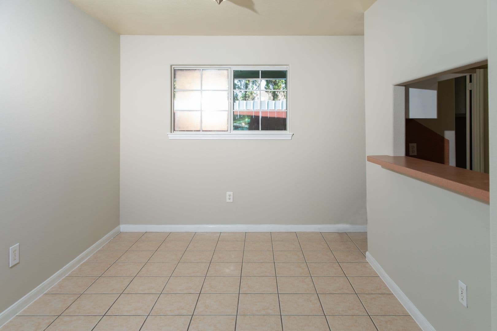 Houston Apartment: 815 Tidwell Rd